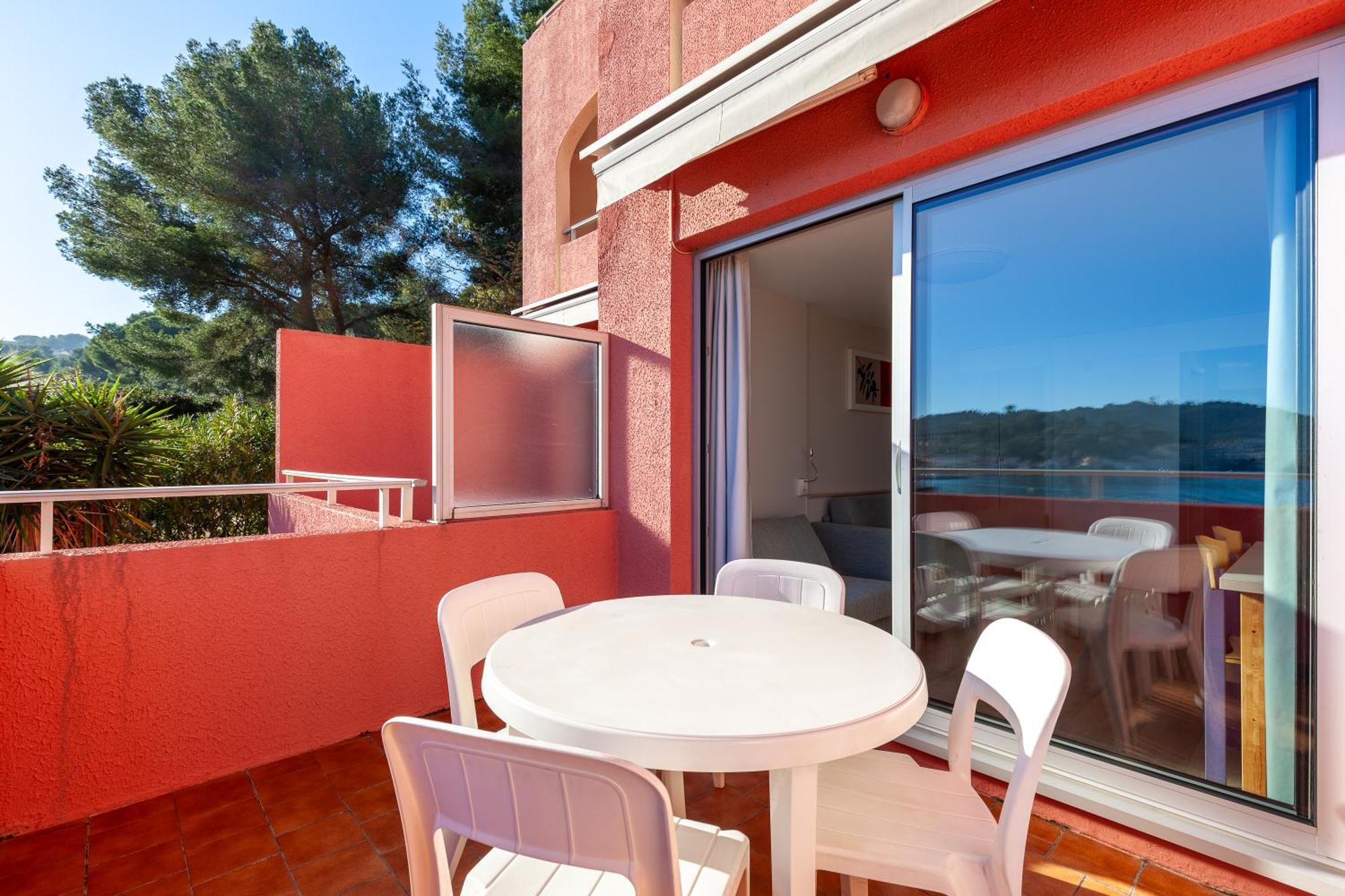 Clubhotel Maeva St Mandrier Saint-Mandrier-sur-Mer Exterior foto